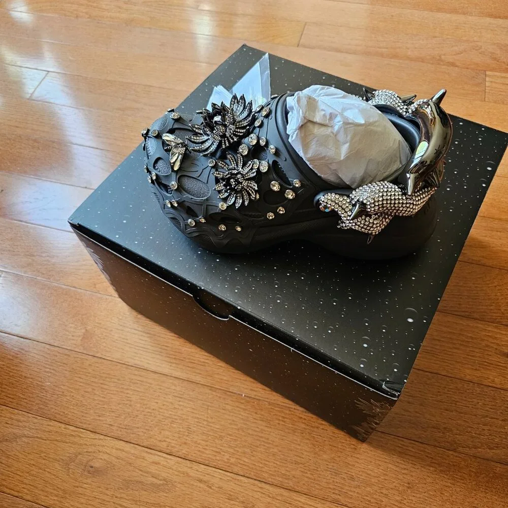 Crocs x Swarovski Platform Bae Clog Crystals Black Collab - Picture 3 of 5